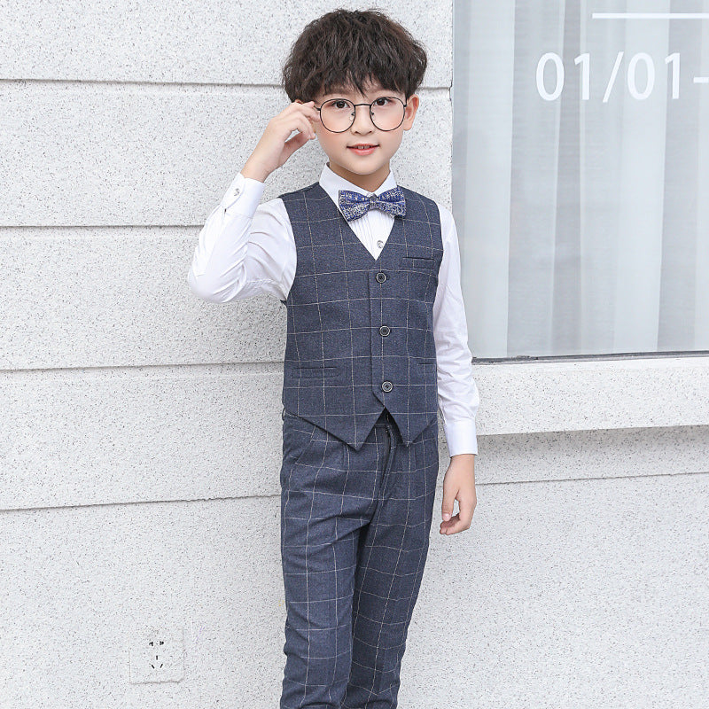DANUOKU Boys' Suits 4PCs Vests Pants Shirts Bowtie Sets Child Tuxedos Outfits Suitable for Boys Aged 4-10 Years